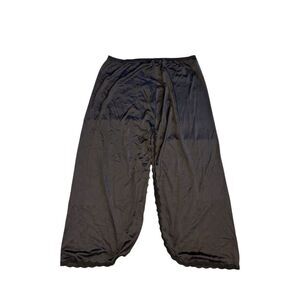 Shadowline Women's Black Nylon Half Slip PANT Size 1x Elastic Waist‎